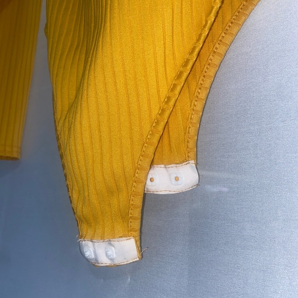 Boohoo Bodysuit Size 8 - Picture 3 of 4